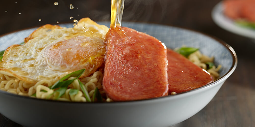 https://www.spam-ph.com/recipe/spam-classic-and-beef-ramen/