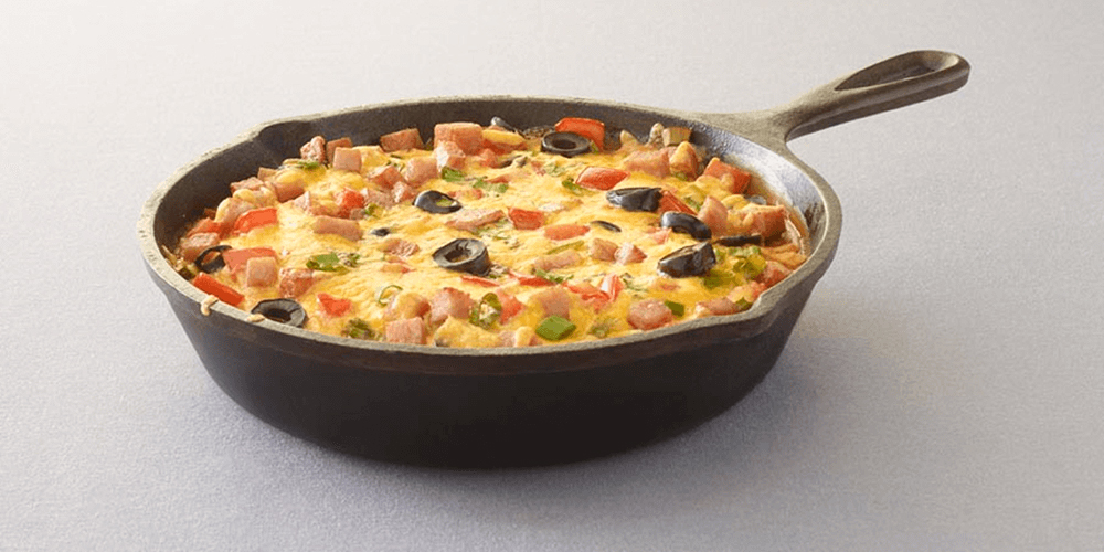 spam breakfast pizza skillet